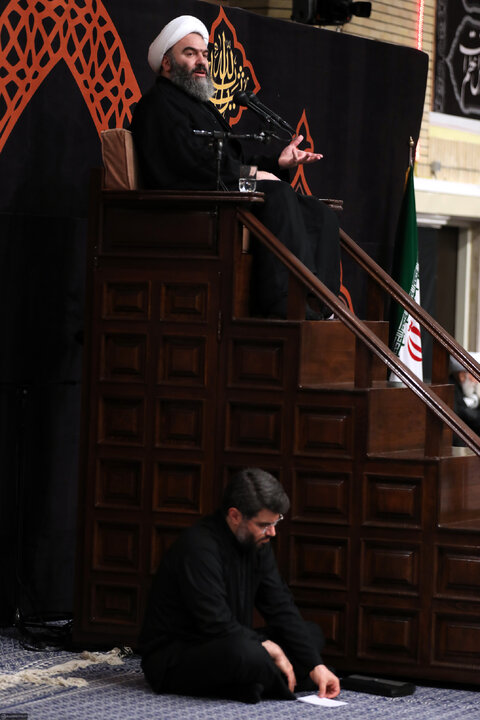 Photos: First night of Muharram mourning ceremonies held at Imam Khomeini (ra) Hussainiyah