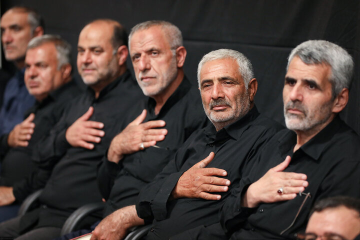 Photos: First night of Muharram mourning ceremonies held at Imam Khomeini (ra) Hussainiyah