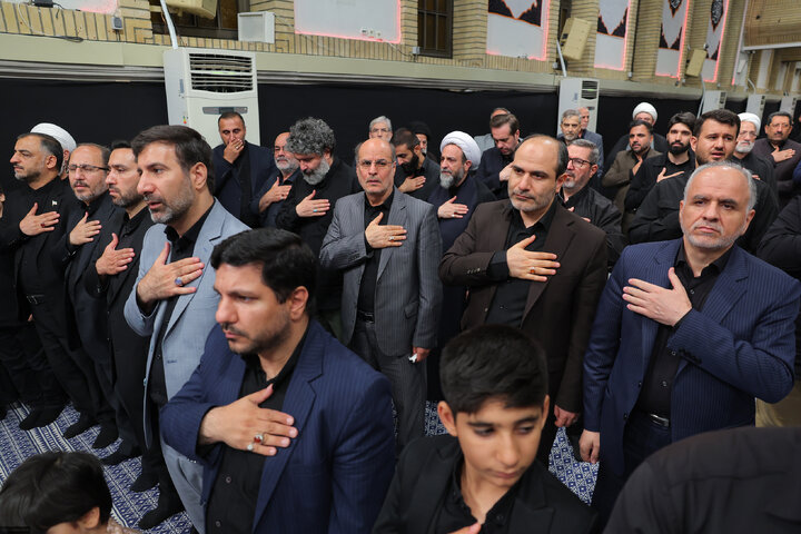 Photos: First night of Muharram mourning ceremonies held at Imam Khomeini (ra) Hussainiyah