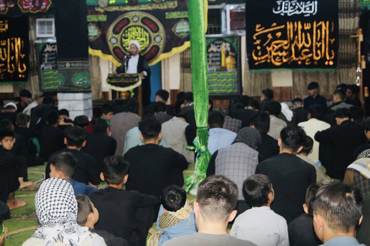 ر