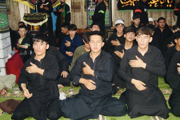 ر