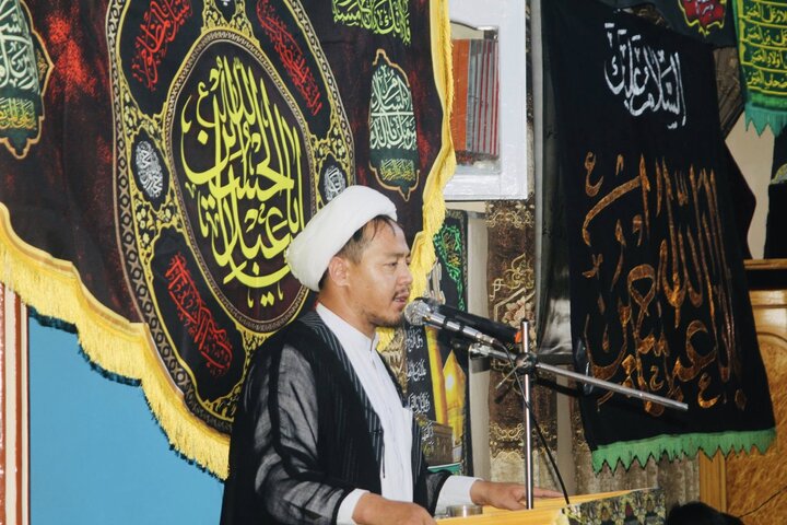 ر
