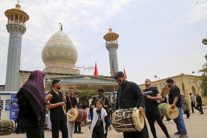تصاویر| عزاداری هیئات مذهبی شیراز در جوار حرم مطهر سیدعلاالدین حسین(ع)