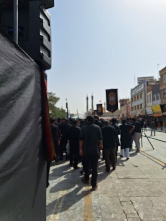 Indian in qom