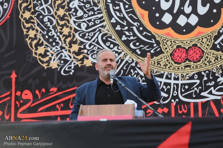 اجتماع عظیم یوم الحسین(ع) در شهر اصفهان