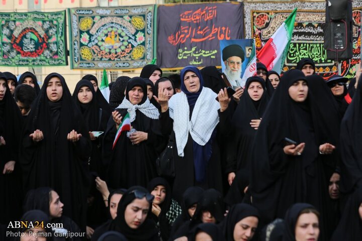 اجتماع عظیم یوم الحسین(ع) در شهر اصفهان