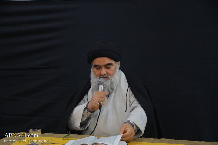 Photos: Mommemoration ceremony for Iranian martyrs held by Afghan immigrants living in Qom
