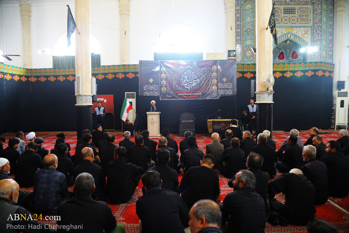 Photos: Mommemoration ceremony for Iranian martyrs held by Afghan immigrants living in Qom