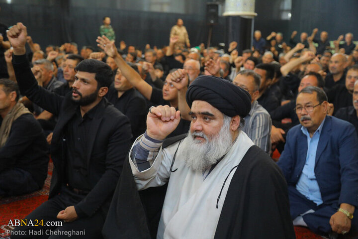 Photos: Mommemoration ceremony for Iranian martyrs held by Afghan immigrants living in Qom