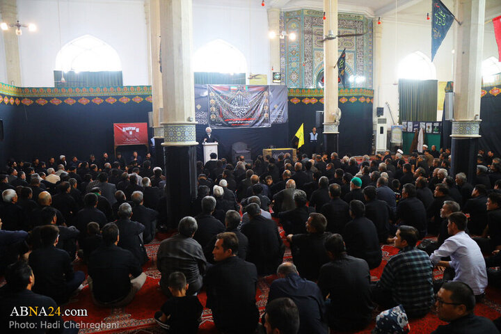 Photos: Mommemoration ceremony for Iranian martyrs held by Afghan immigrants living in Qom