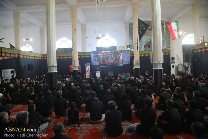 Photos: Mommemoration ceremony for Iranian martyrs held by Afghan immigrants living in Qom