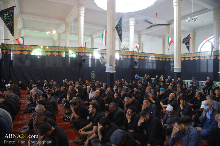 Photos: Mommemoration ceremony for Iranian martyrs held by Afghan immigrants living in Qom