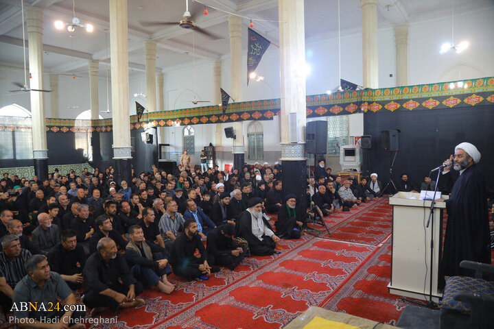 Photos: Mommemoration ceremony for Iranian martyrs held by Afghan immigrants living in Qom