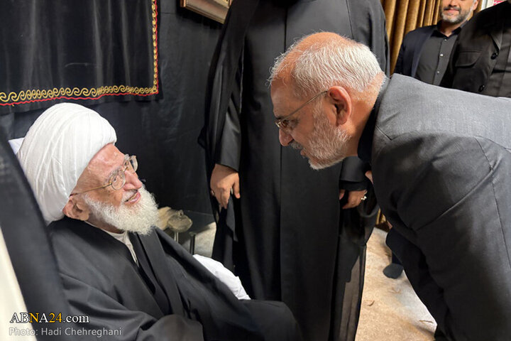 Photos: Tasua mourning ceremony held at offices of Grand Ayatollahs