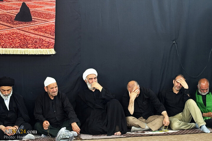 Photos: Tasua mourning ceremony held at offices of Grand Ayatollahs