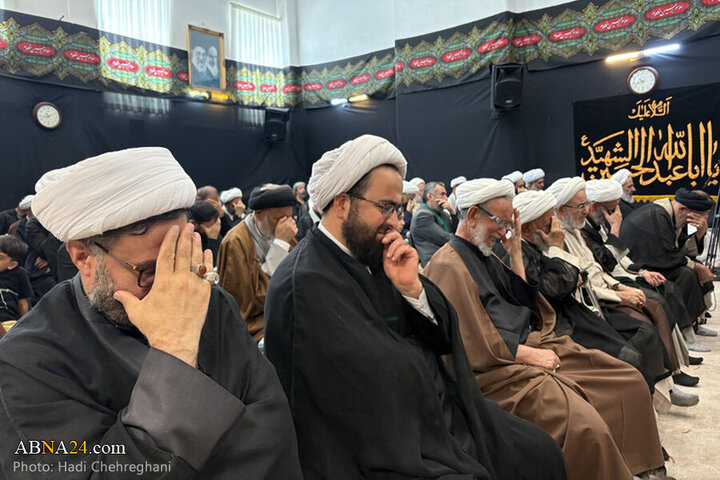Photos: Tasua mourning ceremony held at offices of Grand Ayatollahs