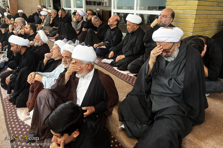 Photos: Tasua mourning ceremony held at offices of Grand Ayatollahs