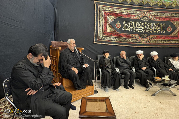 Photos: Tasua mourning ceremony held at offices of Grand Ayatollahs