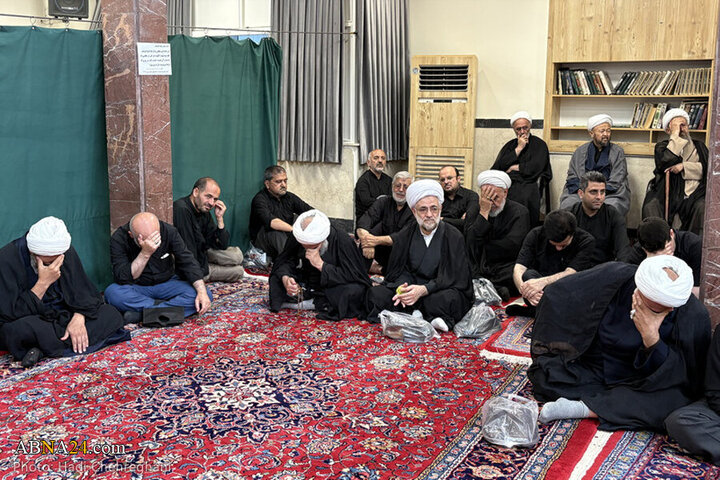 Photos: Tasua mourning ceremony held at offices of Grand Ayatollahs