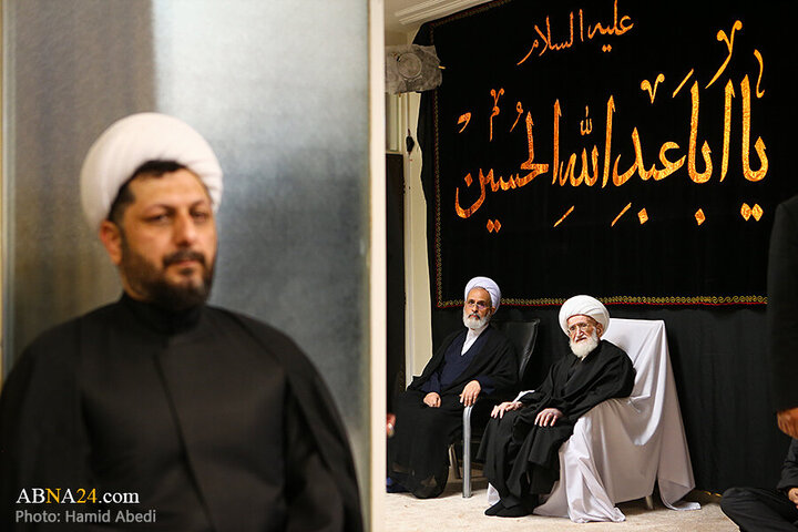Photos: Ashura mourning ceremony held in presence of Grand Ayatollahs