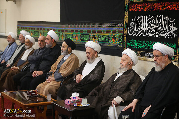 Photos: Ashura mourning ceremony held in presence of Grand Ayatollahs