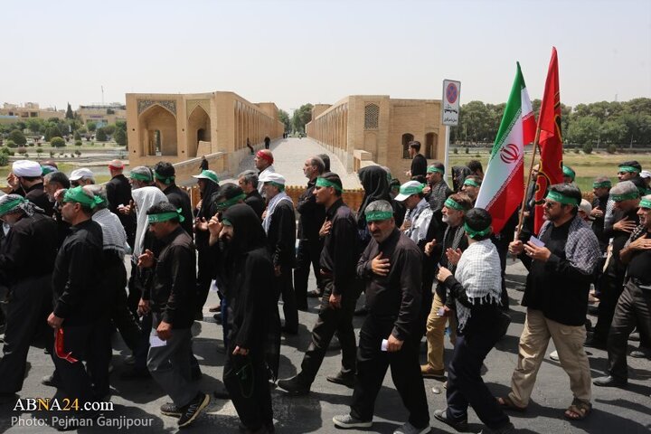 Photos: Ashura mourning procession by Razmandegan Heyaat in Isfahan