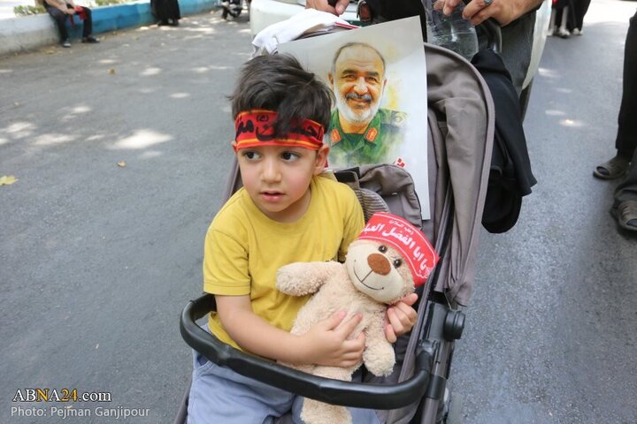 Photos: Ashura mourning procession by Razmandegan Heyaat in Isfahan