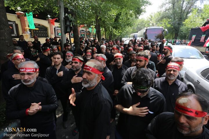 Photos: Ashura mourning procession by Razmandegan Heyaat in Isfahan