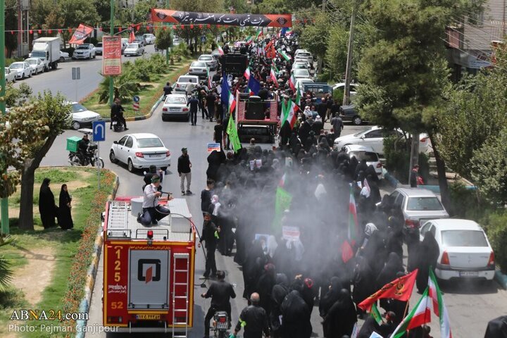 Photos: Ashura mourning procession by Razmandegan Heyaat in Isfahan