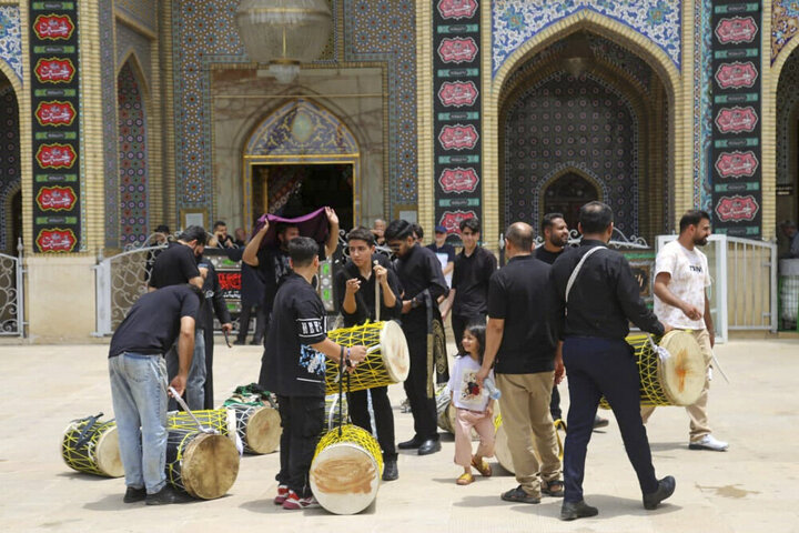 Photos: Ashura mourning procession in Imamzadeh Sayyed Aladdin Hosein in Shiraz