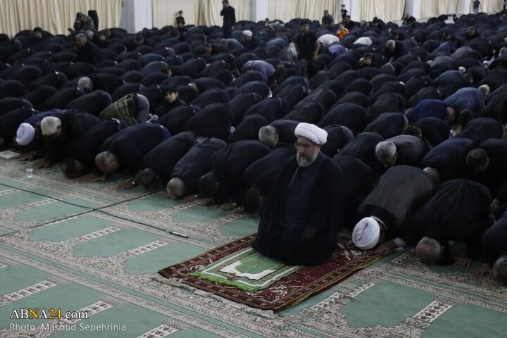 Photos: Ashura noon prayer held in Tabriz