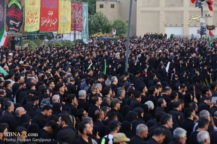 Photos: Mass gathering of Isfahani people on Ashura