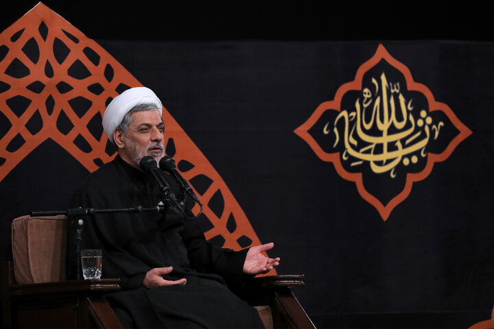 Photos: Fifth night of Muharram mourning ceremonies held in Imam Khomeini Hussainiyah