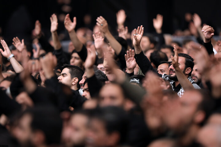 Photos: Fifth night of Muharram mourning ceremonies held in Imam Khomeini Hussainiyah