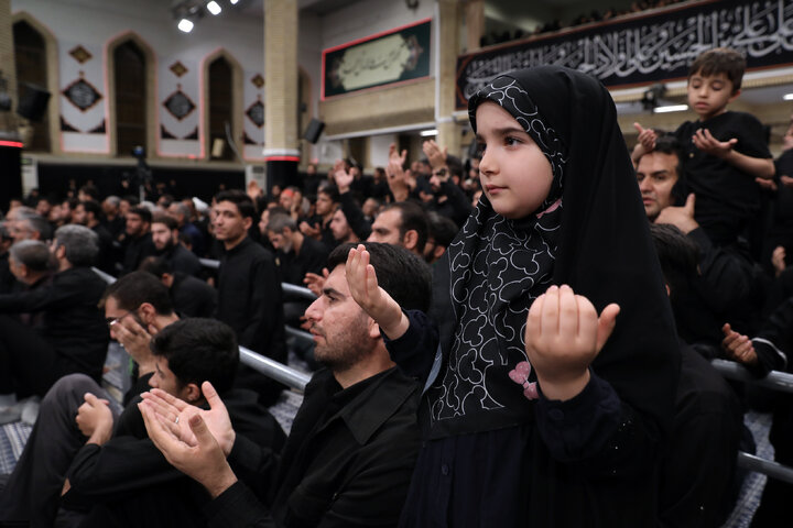Photos: Fifth night of Muharram mourning ceremonies held in Imam Khomeini Hussainiyah