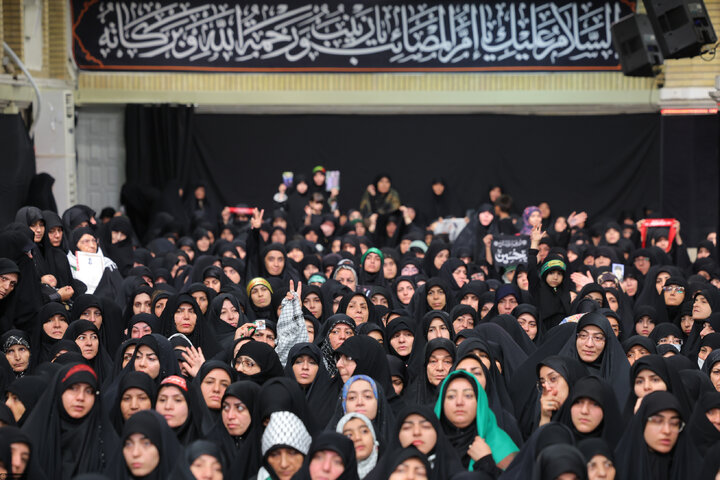 Photos: Fifth night of Muharram mourning ceremonies held in Imam Khomeini Hussainiyah