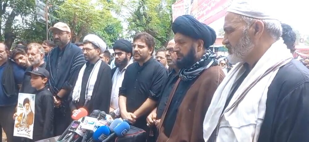 Pakistani cleric: Mourning for Imam Hussain Is an Inalienable Right
