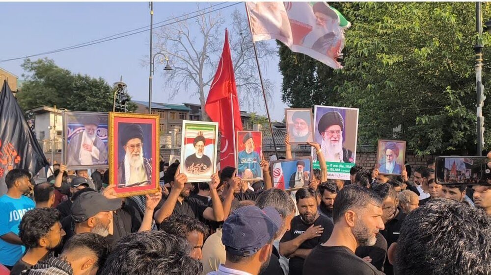 Massive Ashura procession in Kashmir showcases loyalty to Ahl al-Bayt and solidarity with Palestine