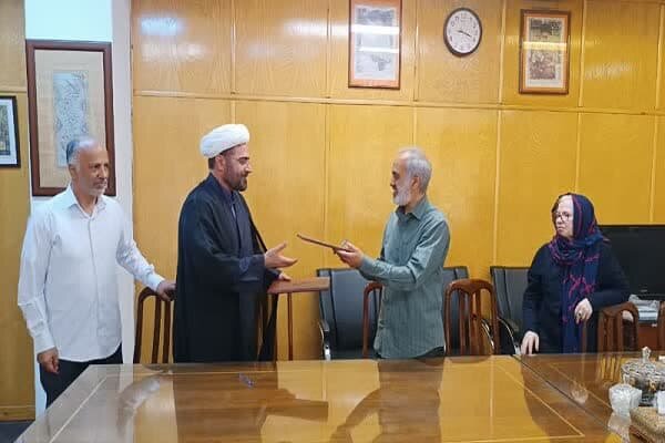 مرکز نور و مؤسسه لغت نامه دهخدا، تفاهم نامه همکاری امضا کردند