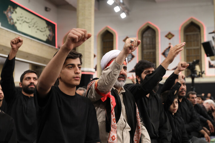 Photos: Last night of Muharram mourning ceremony at Imam Khomeini Husseiniyeh