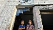 Photos: Khan Yunis residents live in abandoned medical center