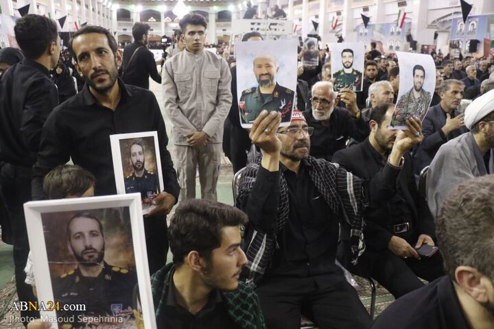 Photos (2): Commemoration ceremony for martyrs of East Azerbaijan Province held in Tabriz