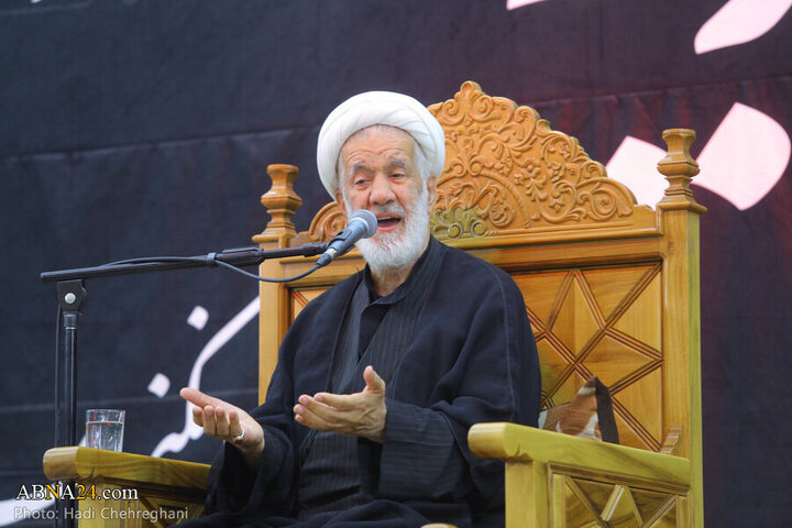 Photos: Imam Hussain mourning ceremony held at house of late Ayatollah Broujerdi