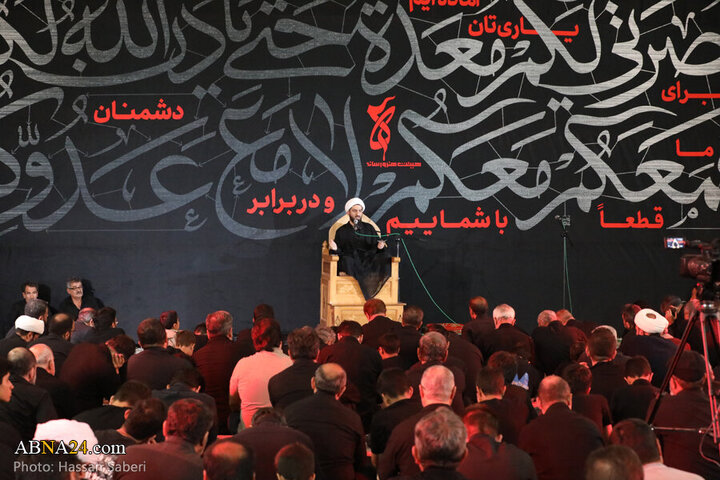 Photos: Third night of Imam Hussain mourning ceremony held by Arts and Media Heyaat in Qom