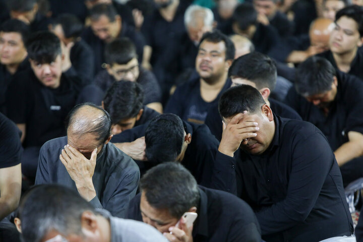 Photos: Afghan migrant mourning groups gather at Imam Reza Shrine