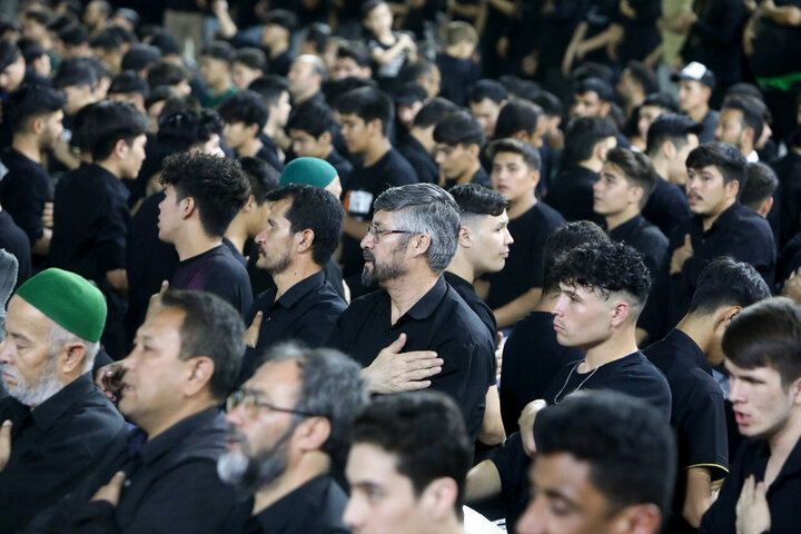 Photos: Afghan migrant mourning groups gather at Imam Reza Shrine