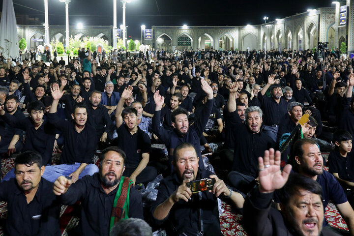 Photos: Afghan migrant mourning groups gather at Imam Reza Shrine