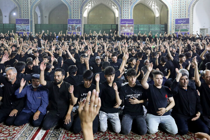 Photos: Afghan migrant mourning groups gather at Imam Reza Shrine