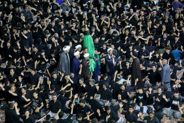 Photos: Afghan migrant mourning groups gather at Imam Reza Shrine