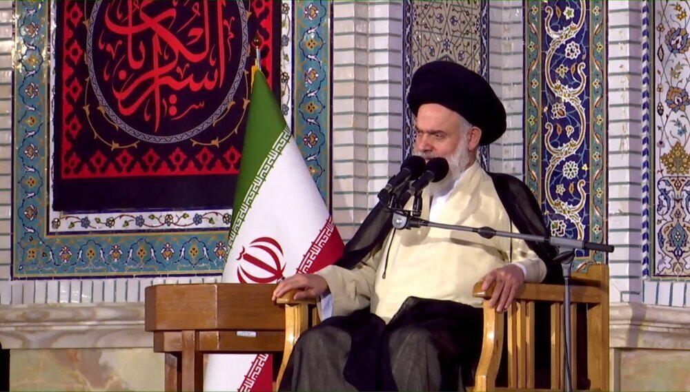Enemy sought Iran’s overthrow through war, not negotiation: Senior scholar